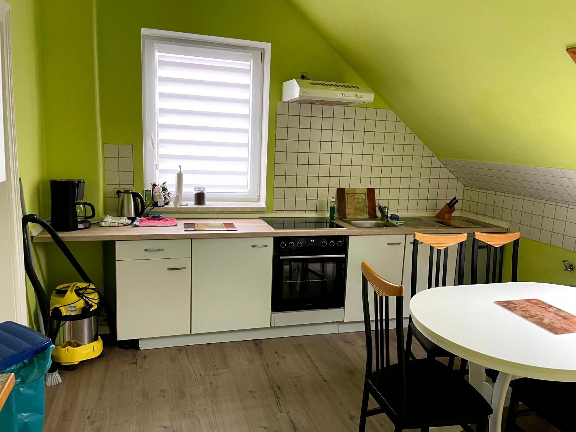 Modernes Apartment Mit 2 Schlafzimmern Und Privatparkplatz Nahe Innenstadt Neumünster Dış mekan fotoğraf